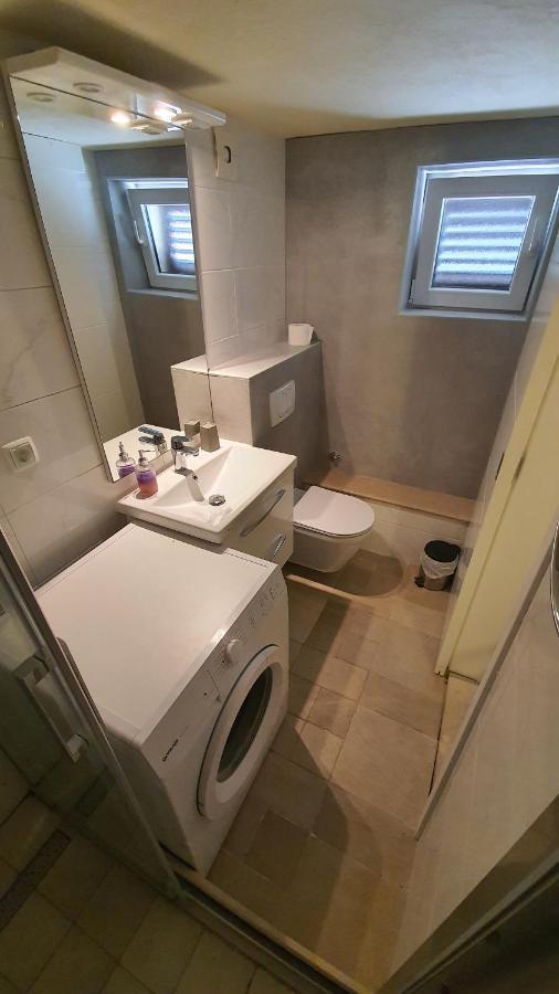 Holiday Home Gustirna Selca  Dış mekan fotoğraf